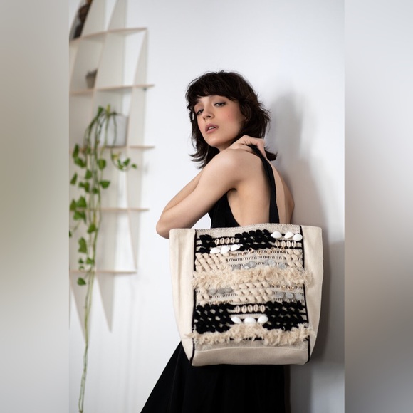 Embellished Shell Canvas Shoulder Tote - Picture 2 of 13